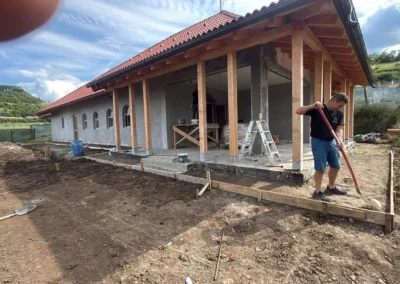 Capela Brateiu – trotuare și alei (2)