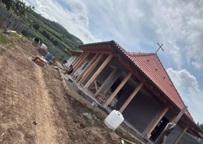 Capela Brateiu – trotuare și alei (8)